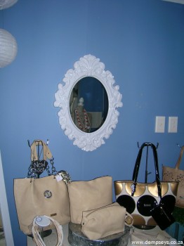 creative displays at tinseltown